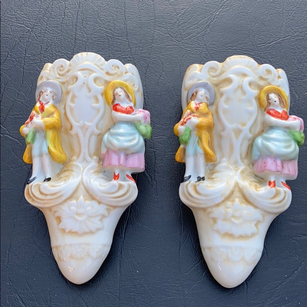 Vintage Wall Pocket Vases